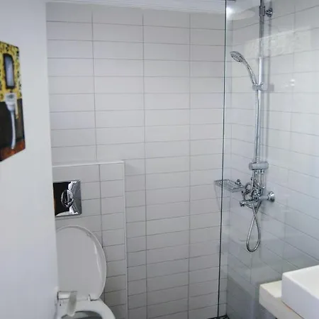 Pensjonat Fotinos House 3*