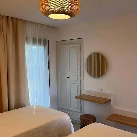 Fotinos House 3*