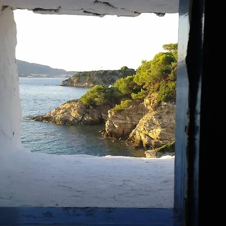 Pensjonat Fotinos House 3*